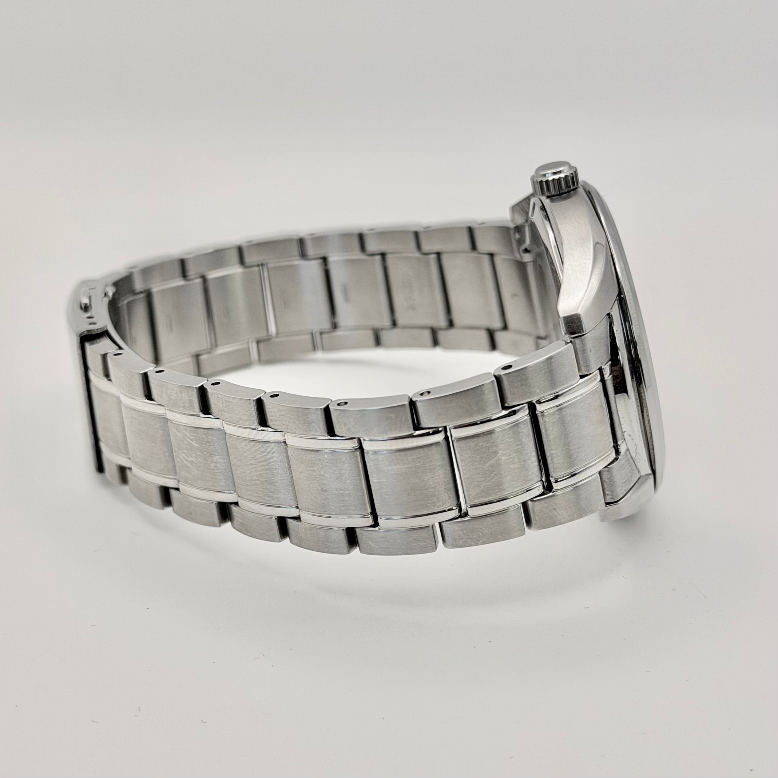 Seiko 6N52-00A0 Silver Dial Watch - Unworn