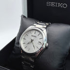Seiko 6N52-00A0 Silver Dial Watch - Unworn