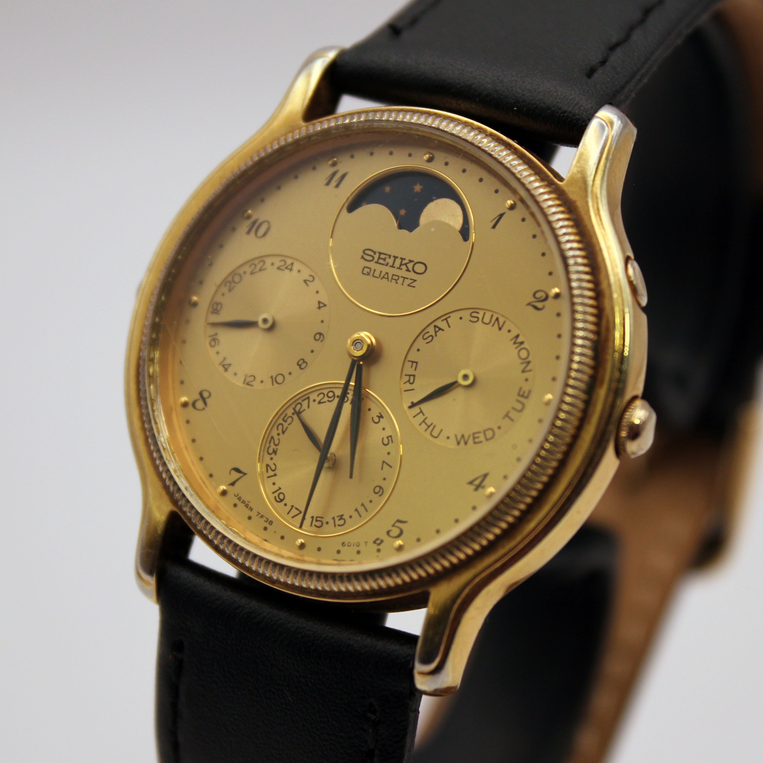 Seiko Moonphase 7F38-6020