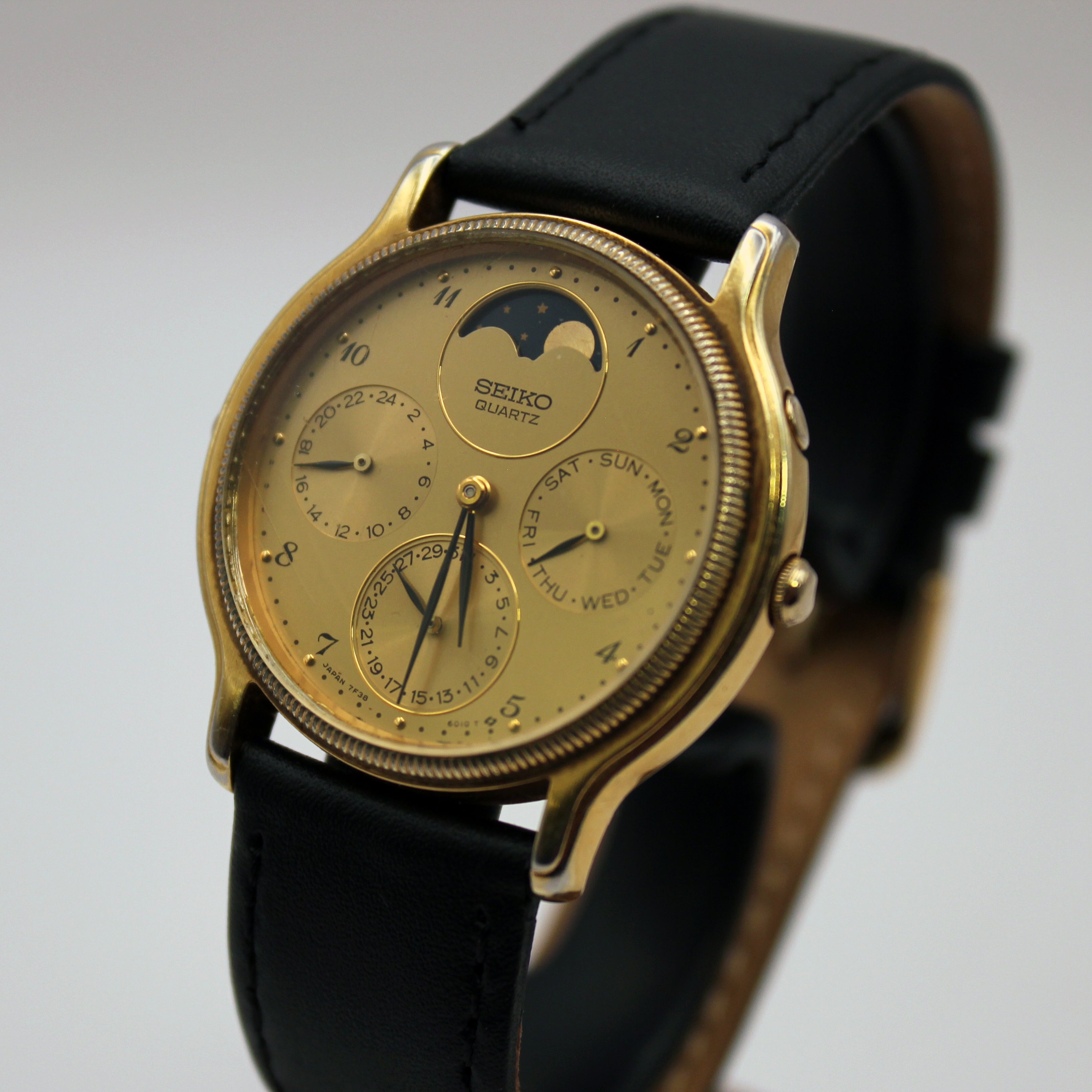 Seiko Moonphase 7F38-6020