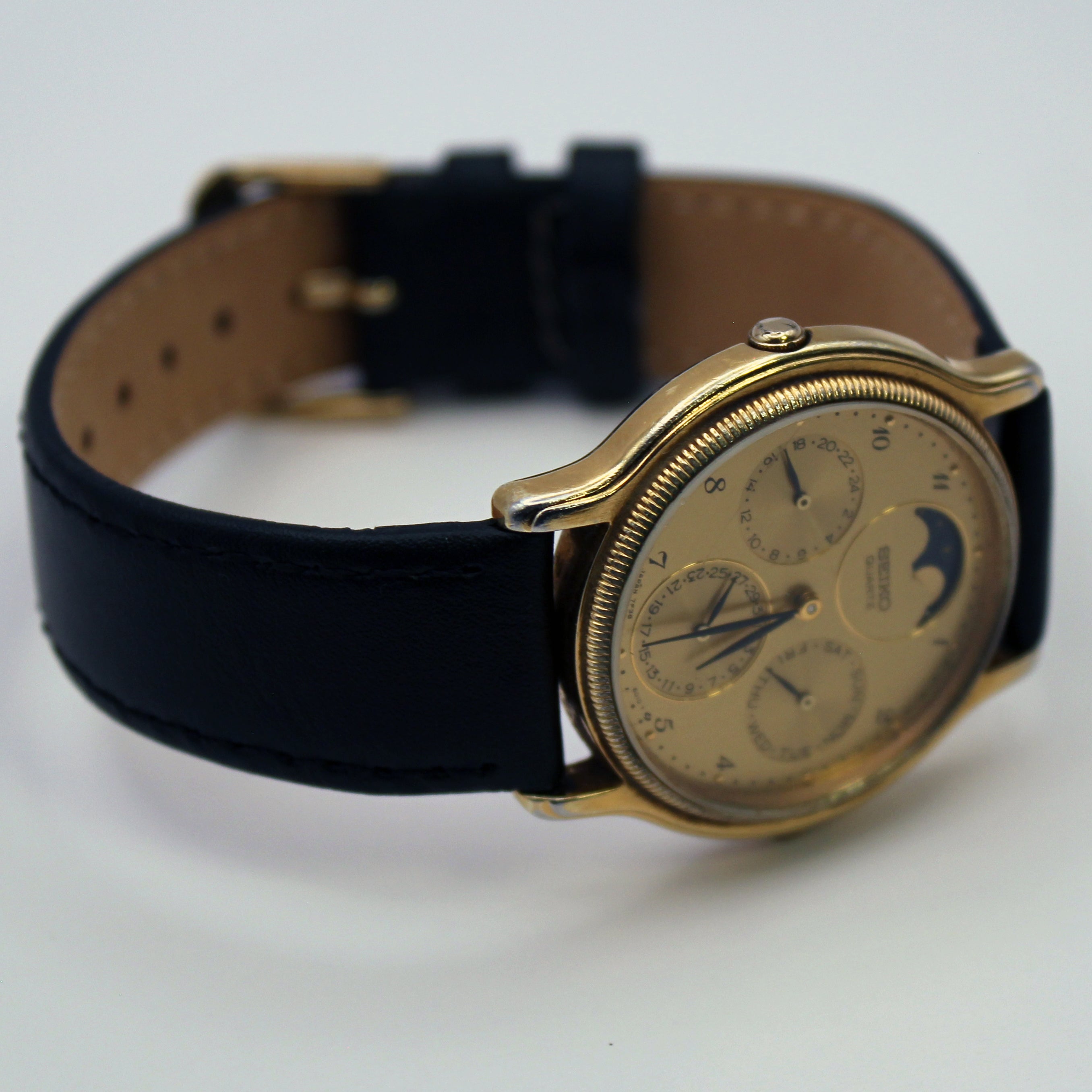 Seiko Moonphase 7F38-6020