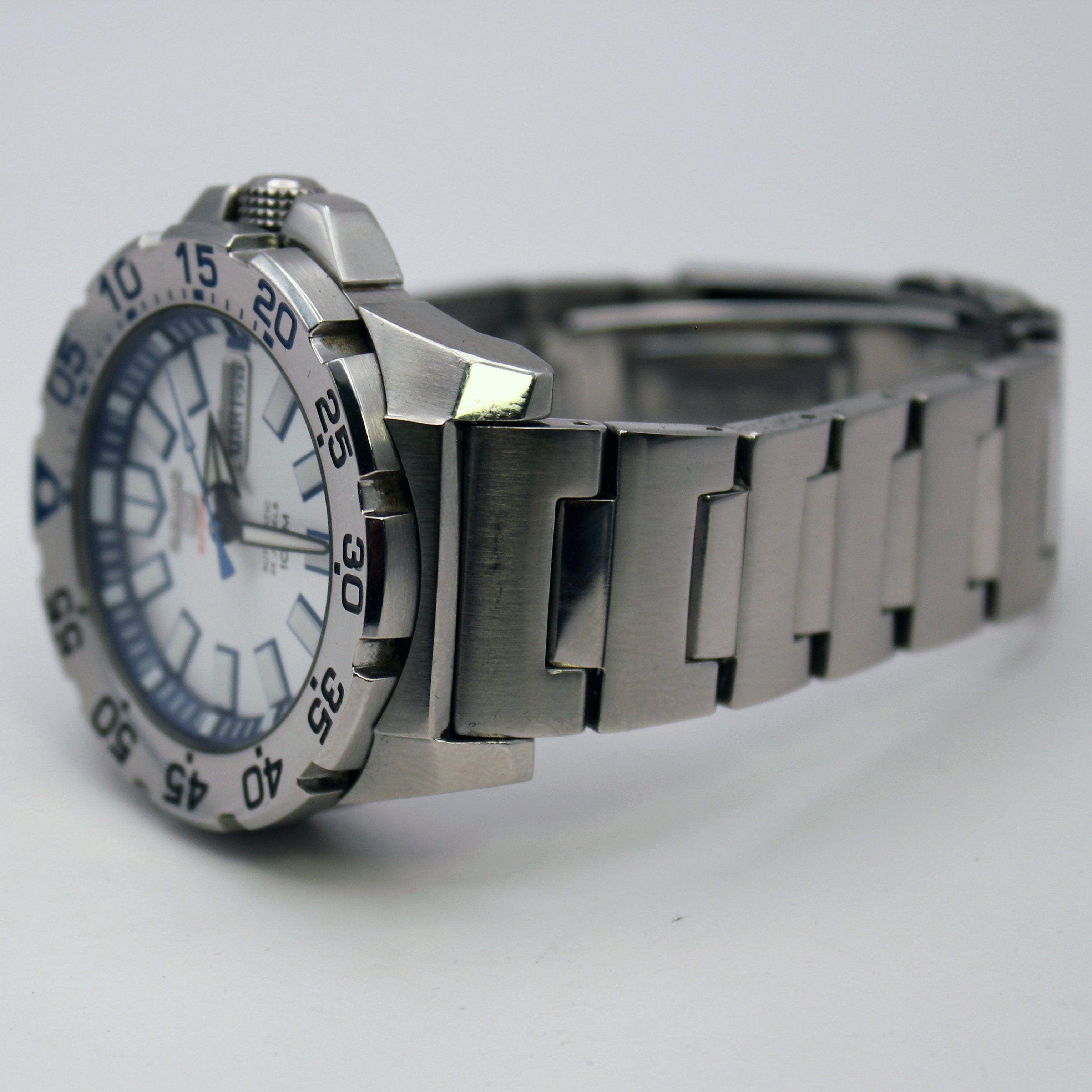 Seiko 5 Sports “Baby Ice Monster” SRP481K1 Automatic