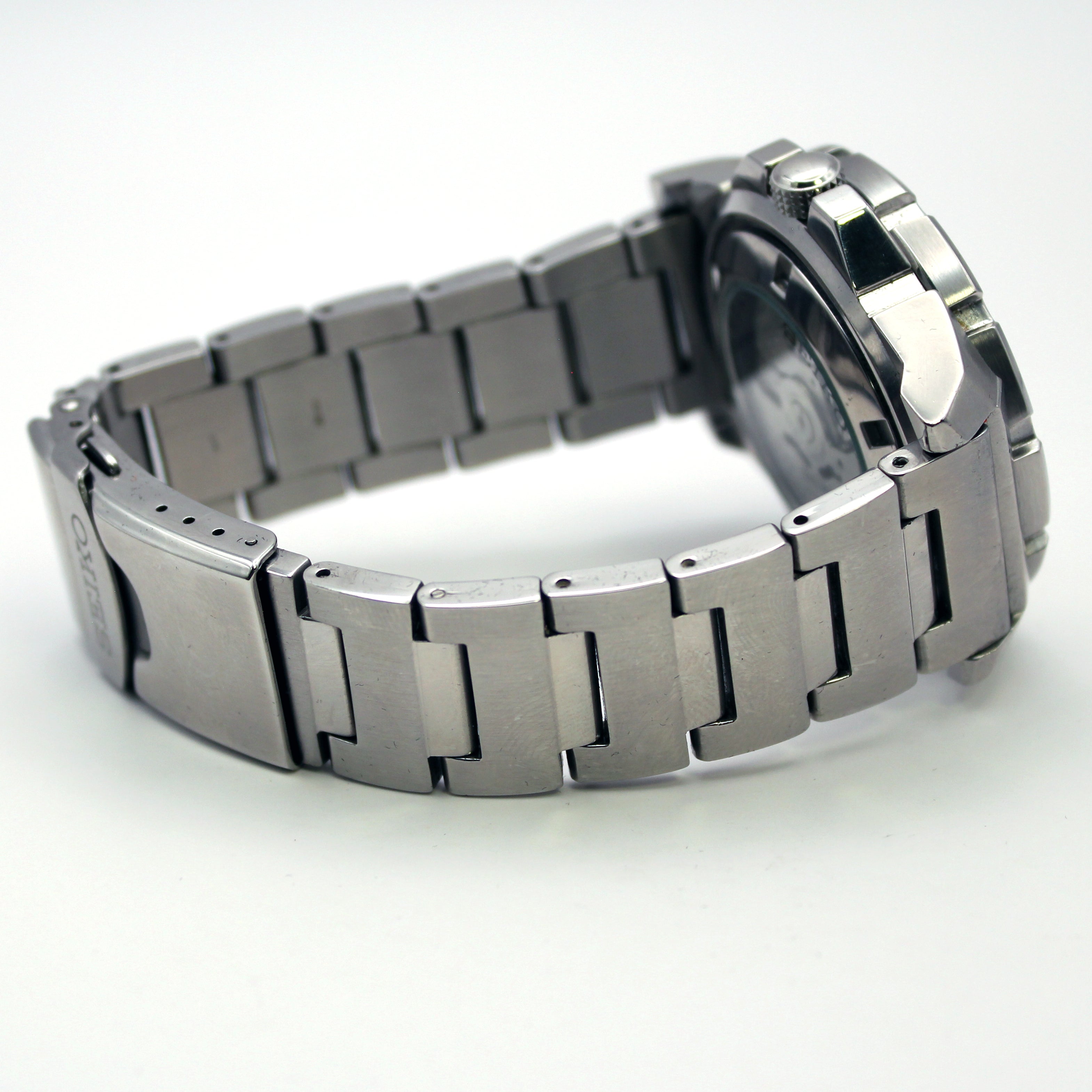 Seiko 5 Sports “Baby Ice Monster” SRP481K1 Automatic