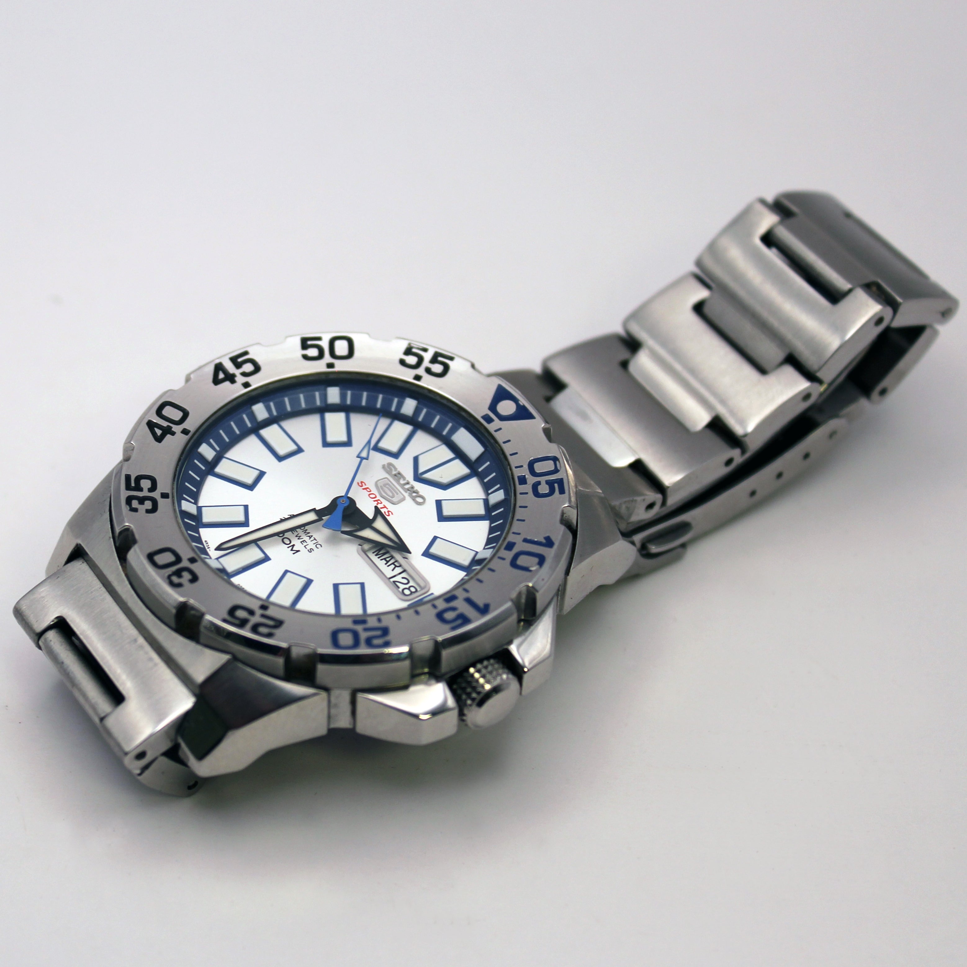 Seiko 5 Sports “Baby Ice Monster” SRP481K1 Automatic