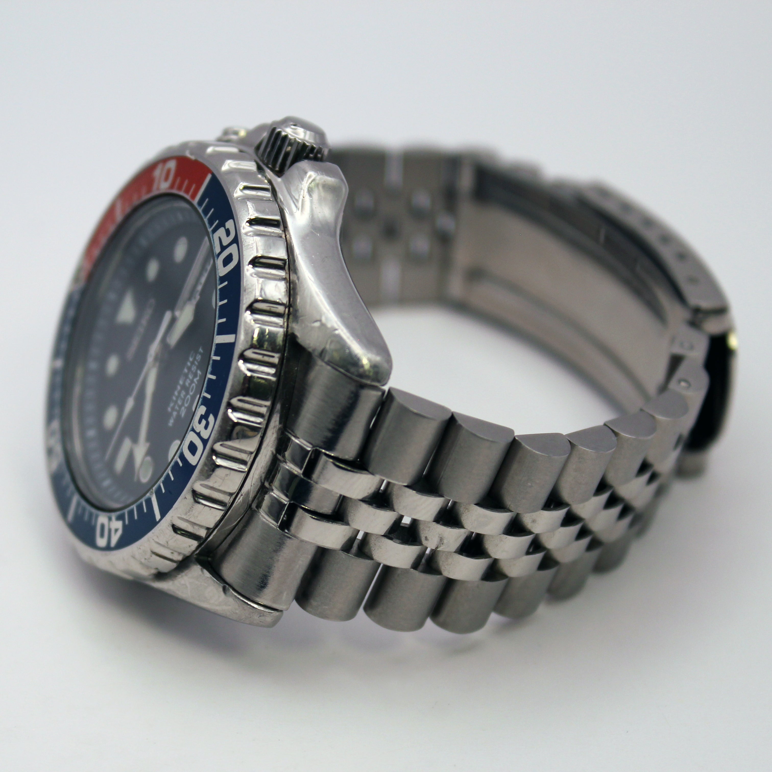 Seiko Kinetic Pepsi Diver 200m – Box & Papers