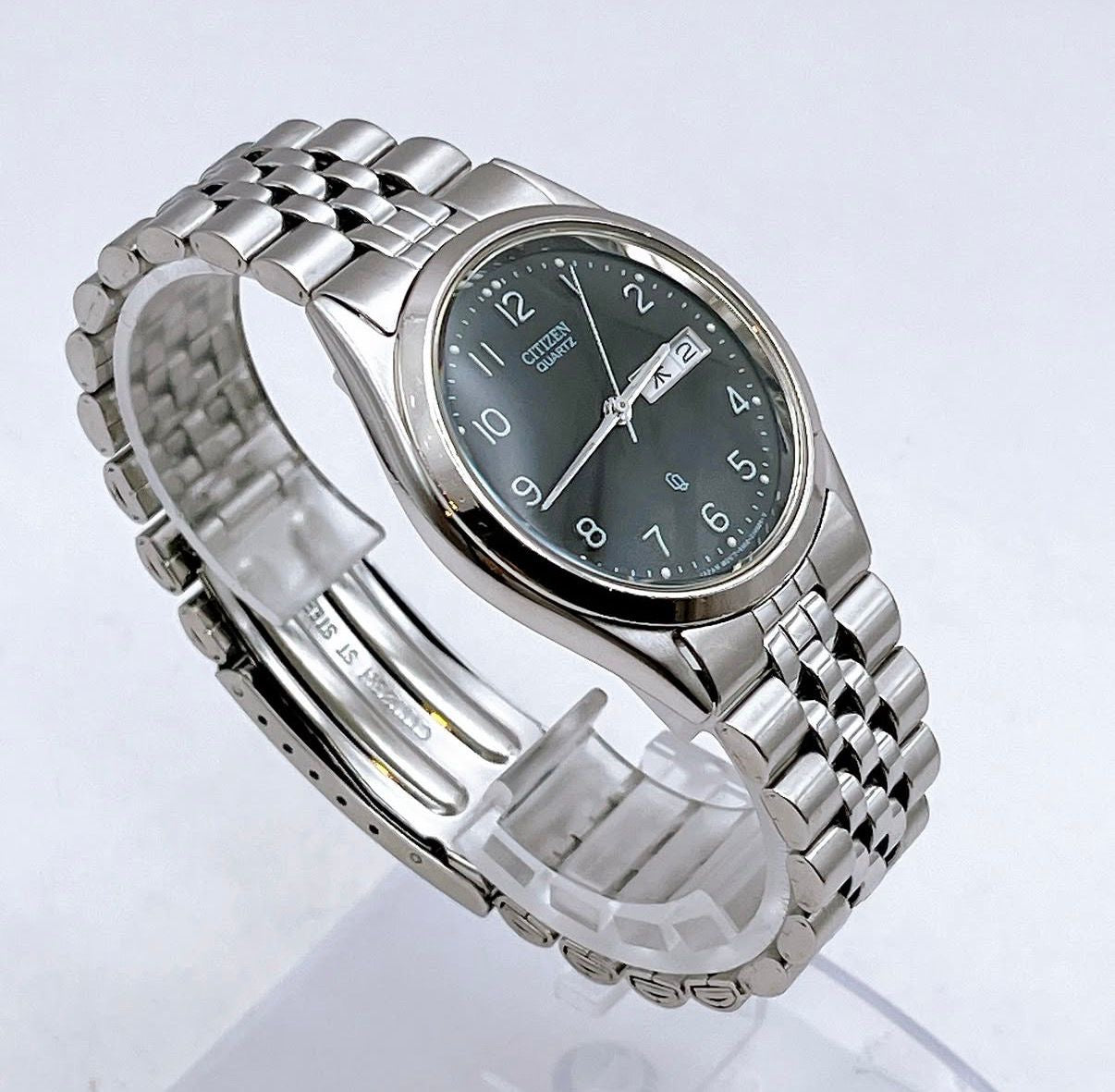 Vintage Citizen Quartz (6100-S96389) - 1980s Day/Date - JDM
